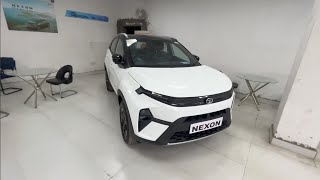 Tata Nexon Fearless Plus  Top Model  Pristine White Dual Tone [upl. by Mellman]