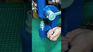 Jak robić guziki how to handmade button [upl. by Ennaxor810]