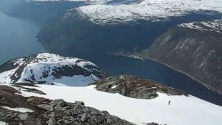 Old School Telemark skiing [upl. by Ayerf118]