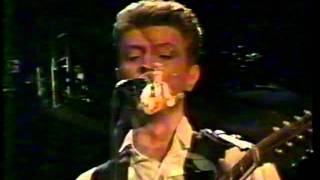 DAVID BOWIE  SPACE ODDITY  LIVE SANTIAGO 1990 [upl. by Atreb]