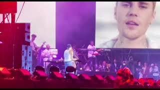 Wizkid amp Justin Bieber perform Essence remix for the first time at Made in America Festival 2021 [upl. by Enilav187]