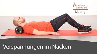 Nackenverspannungen lösen  Übungen mit der Faszienrolle [upl. by Arreyt813]