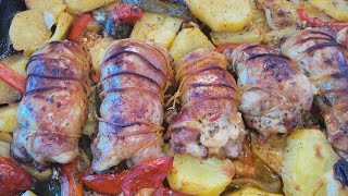 MUSLOS DE POLLO RELLENOS AL HORNO CON VERDURAS Y PATATAS [upl. by Mcdade]