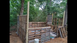 How to build a pallet shed Part 3 [upl. by Meras502]