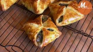 Recette des feuilletés aux champignons  Mushroom Puff Pastry recipe [upl. by Mines465]