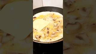 OMELETTE CHAMPIGNONS 🍄 [upl. by Ohcirej]