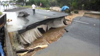 Toowoomba Flood  100111 [upl. by Ayila217]