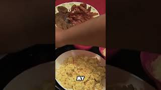 I didnt expect her to be eating for a family of 15 😳 my600poundlife my600lblife [upl. by Wesla]