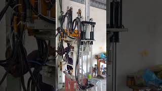 Auto Sprayer 400 T spray Cassete machine diecasting hpdc automechanicshortvideo subscribe [upl. by Eilahs]