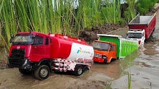 Mobil Truk Tronton Fuso 220ps Isuzu Giga Hino 500 Muatan Berat Oleng Terguling Muatan Pasir [upl. by Pillihp]