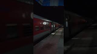 Barmer hawrah supfast express from Ratangarh viralvideo train shortvideo ratangarh train [upl. by Llydnek]