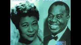 Ella Fitzgerald amp Louis Armstrong  April in Paris [upl. by Rett602]