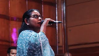 සඳ සාවී හැඬුවාට  Chitrangani Galappathi  Miyuru Gee Thilina Cover Song [upl. by Tadich]