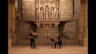 Hindemith Trauermusik für Bratsche amp Akkordeon [upl. by Jaynell]