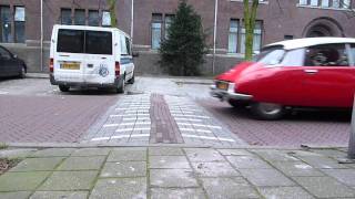 Citroen DS  hydropneumatic suspension and speed bump [upl. by Arretak]