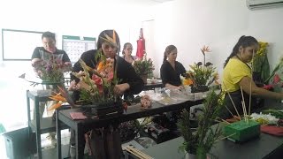 Clases de Arreglos Florales por Floristas de Mexico [upl. by Erdnaet]