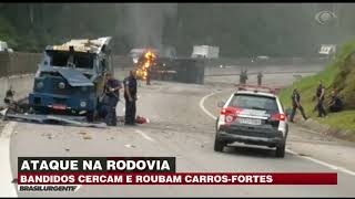 Bandidos atacam carrosfortes em rodovia [upl. by Lrac]