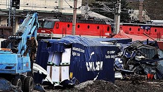 ZUGUNGLÜCK  Wrackcontainer von entgleisten Zug  Semmeringbahn  derailed train AUSTRIA FILM 031 [upl. by Jehial51]