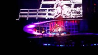 Van Halen Jamies Cryin live in New York City 11132007 [upl. by Eelek]