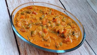 Hotel Style Vegetable Kurma 🥕🥔  For Chapathi Roti amp Parotta  Veg Kurma Recipe  Gitams Curry [upl. by Illa765]