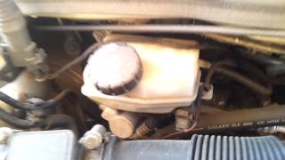 Where is the Brake Fluid Reservoir in a vauxhall astra [upl. by Auqinu283]