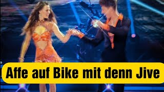 Lets Dance 2024 Affe auf dem Bike amp JiveDebakel Llambi gibt nur 1 Punkt LetsDance2024 [upl. by Macegan]