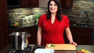 How to Make Stuffed Peppers with Betty Crocker [upl. by Eimam]