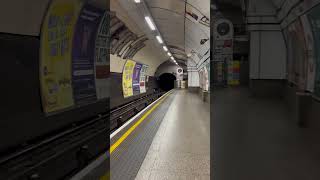 Euston Northern Line to Battersea pulling into the station [upl. by Tower]