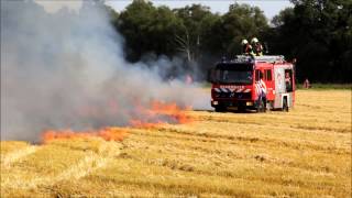 Graanveld in brand Oudemolen [upl. by Dent]