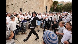 Musical Hallel on Passover in Hebron 2023 הלל בפסח בחברון 5783 [upl. by Casper335]