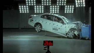 Holden Epica 2007 ANCAP Crash Test 4 stars [upl. by Betthel437]