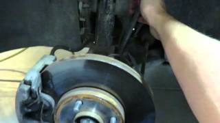 2005 Ford Focus Front Strut Bushing Noise [upl. by Terencio329]