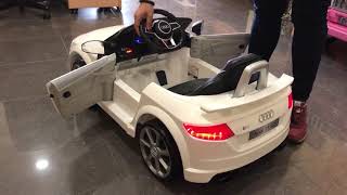 COCHE BATERÍA PARA NIÑOS AUDI TT RS 12V CON MANDO A DISTANCIA BLANCO [upl. by Halland]