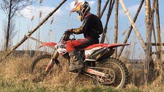 Honda CRF 250R  Race training [upl. by Eskill]