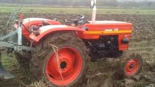 Tractor universal UTB 445  la arat video 6 [upl. by Lennon830]