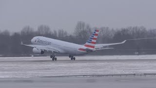 Stunning American A330 winter morning landing in Munich [upl. by Nettle]