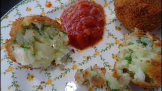 CROQUETTES DE BRANDADE DE MORUE et sa sauce tomate épicée [upl. by Maibach]