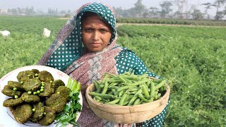 মুচমুচে মটরশুঁটির বড়া রেসিপি Motor Shutir Bora Recipe Green Peas Chop Recipe Tasty Evening Snacks [upl. by Ennovoj71]