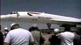 Concorde Landing in Oshkosh Wi [upl. by Merrill]