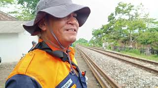 Cara Cek keretakan Rel KA [upl. by Kotick]