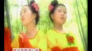 Chinese New Year Song 红色季节 四千金 [upl. by Magree]