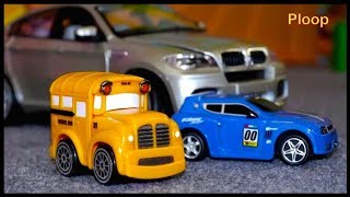 Toy Cars for Kids Bussy amp Speedy BMW X6  Bburago Toy Cars Construction [upl. by Enahsed]