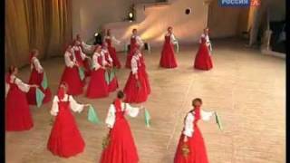 Russian Folk Dance quotBerezkaquot quotБерезкаquot Ruso Danza Populare quotBeriozkaquot Russische Volk Tanz [upl. by Akkeber]