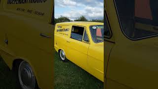 Trotters Independent Traders Reliant Regal Supervan New York Peckham Whats in the boot Del Boy [upl. by Haorbed360]