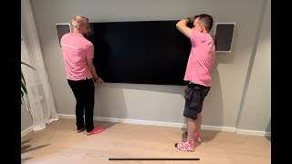 How to remove a Samsung frame Tv from the wall All models 2017  2024 [upl. by Nairrod]