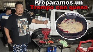 ¡Madrugón por un buen taco La aventura de la carne de trompo con queso [upl. by Okiruy867]