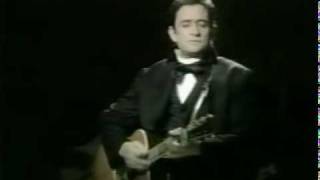 Sing a traveling song  Johnny Cash [upl. by Hiroko513]