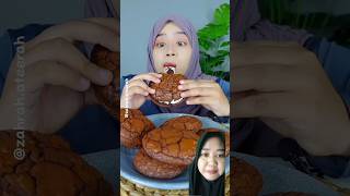 Mukbang KUE BROWNIS PREMIUM shortvideo shorts brownies coklat [upl. by Netnilc]