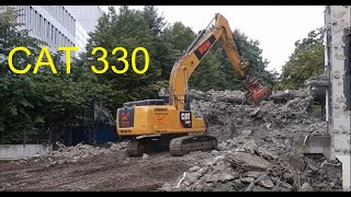 Excavator CAT 330F demolition site quotHaus der Metallequot [upl. by Kirven304]