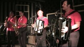 Walter Ostanek  Polka Medley Live in Holland  May 09 2009 [upl. by Annahahs53]